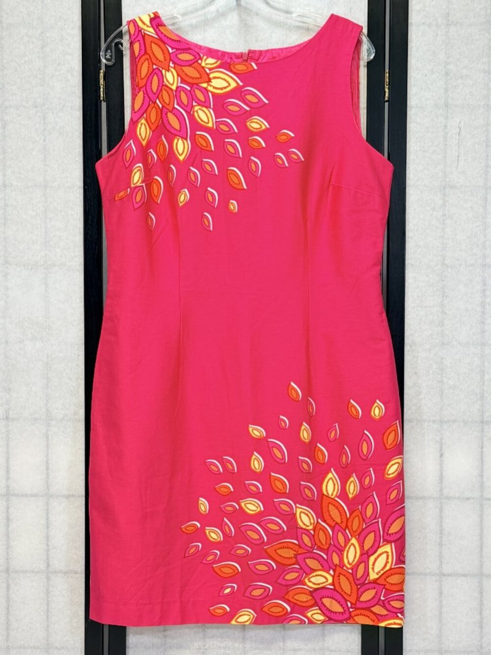 Studio I Scoop Neck Abstract Feather Print Lined Sheath Dress 12 Hot Pink Orange